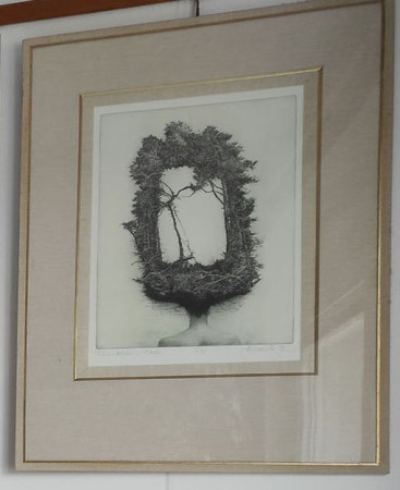 Dáma v klobúku_Vdova